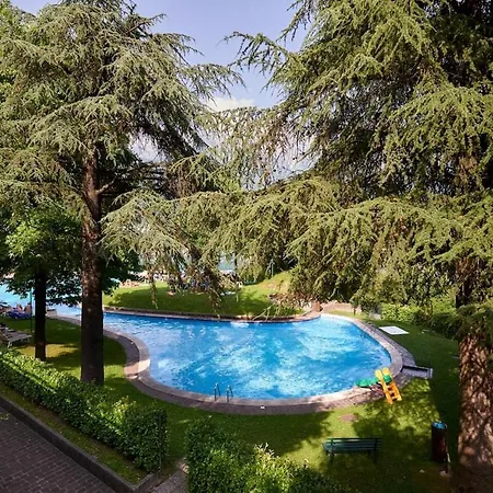 Sul Di Vicino Bellagio アパート